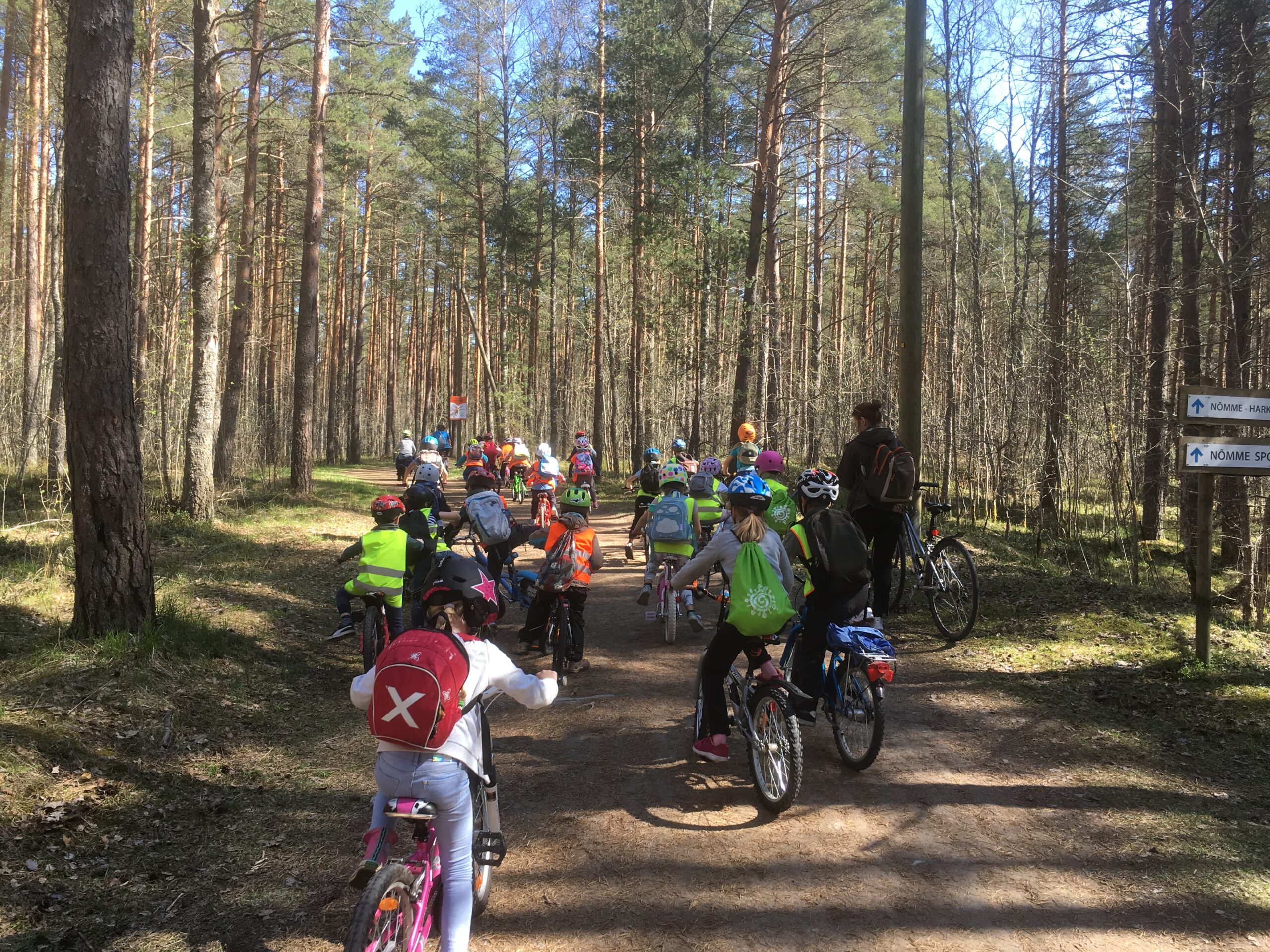 Rõõmutarekese rattaralli Harku metsas